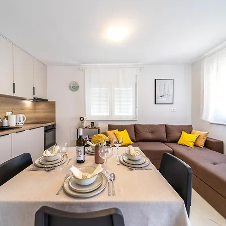 Apartment Mima *